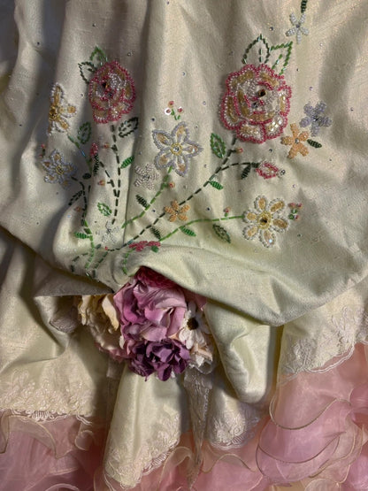 Artistic Strapless A-Line Evening Dresses Sequins Beading Handmade Flowers Bow Prom Dress AP2634