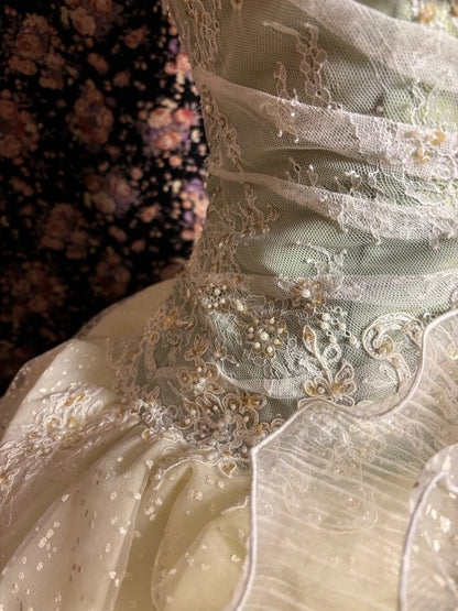 Alluring Strapless A-Line Evening Dresses Tiered Tulle Sequins Beaded Handmade Flowers Prom Dress AP2637