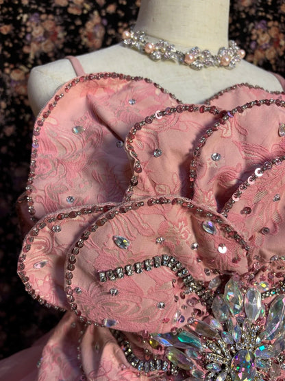 Dramatic Spaghetti Strap A-Line Prom Dress Sequins Applique Crystals Beading Formal Dresses AP2642