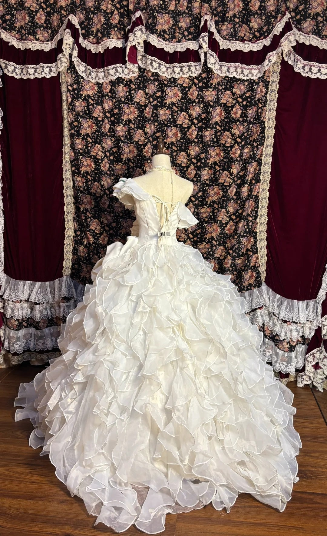 Stunning A-Line One Shoulder Ruffles Bridal Gowns Beaded Handmade Flowers Sequins Wedding Dress AP2643