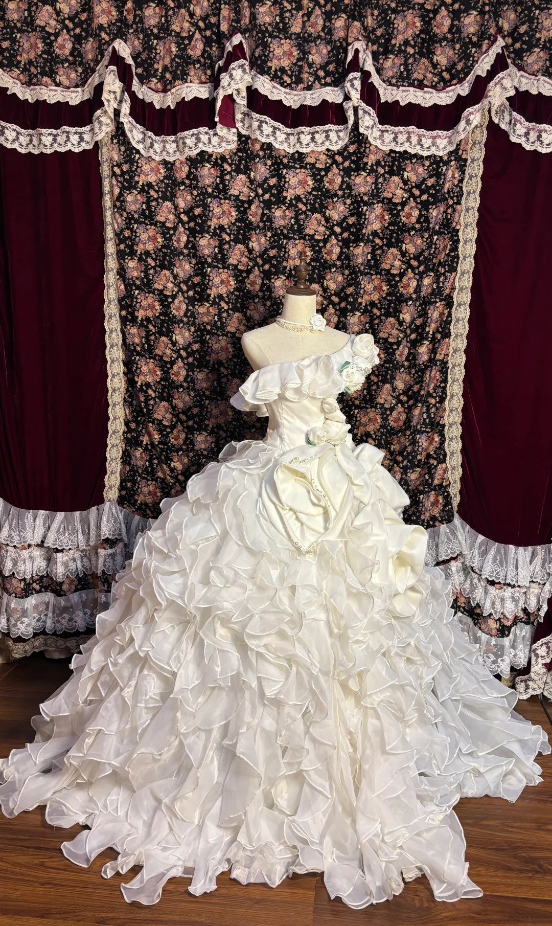 Stunning A-Line One Shoulder Ruffles Bridal Gowns Beaded Handmade Flowers Sequins Wedding Dress AP2643