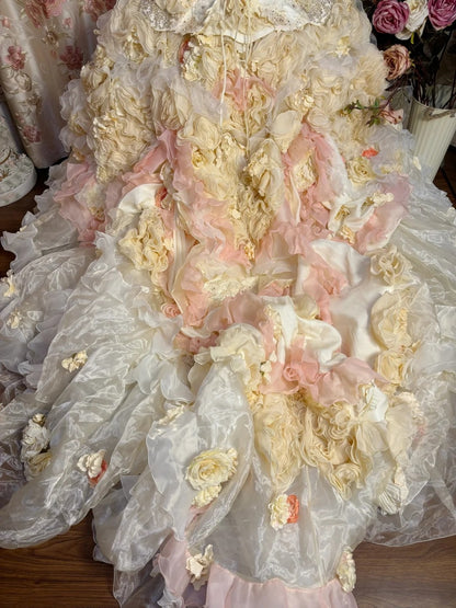 Artistic Strapless A-Line Evening Dresses Sequins Beaded Handmade Flowers Appliques Prom Dress AP2667