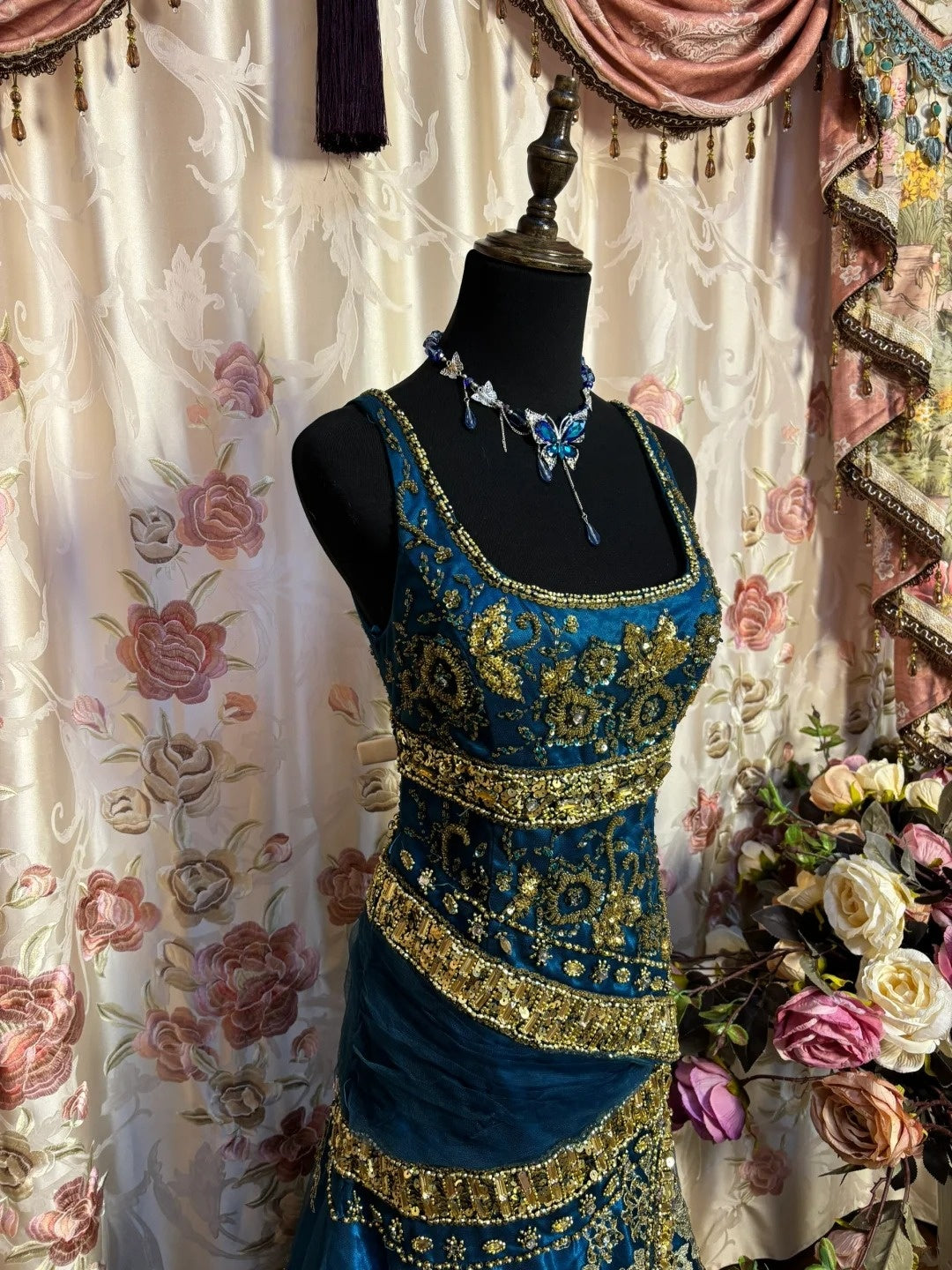 Dreamy Square Neck Mermaid Formal Dresses Sequins Beaded Applique Crystals Prom Dress AP2668