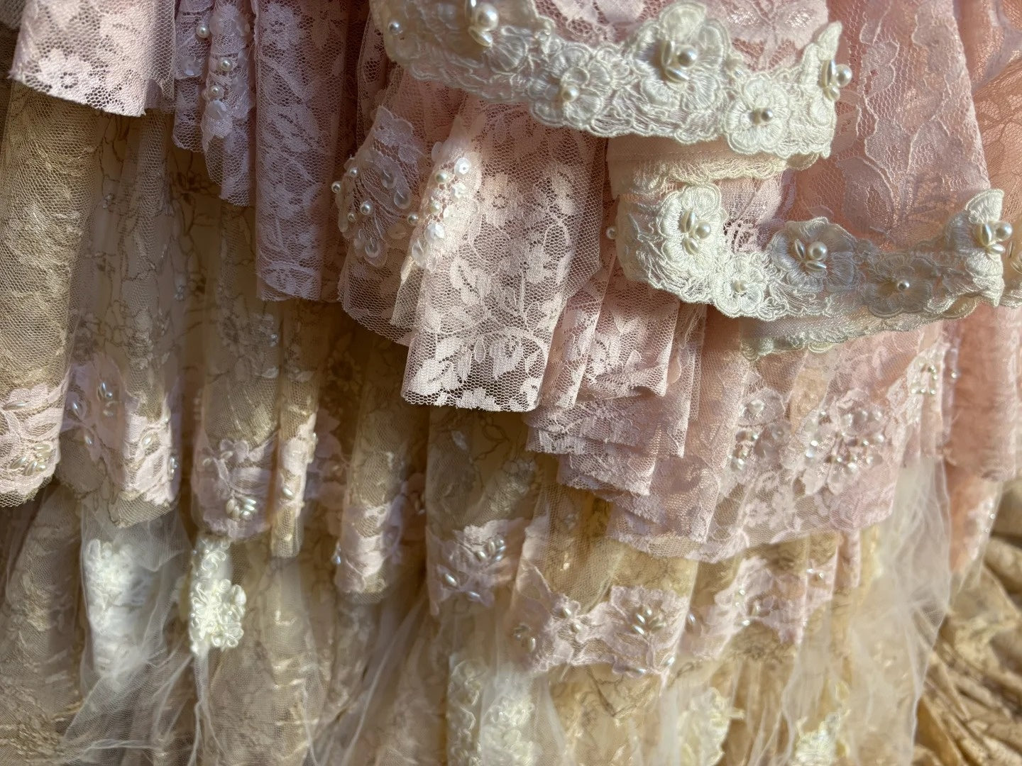 Stylish Strapless A-Line Evening Gowns Beaded Pearls 3D Flowers Tiered Prom Dress AP2695