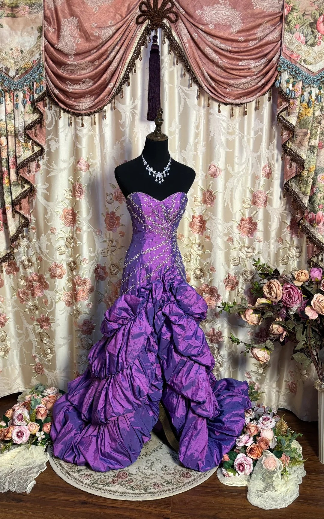 Flattering Strapless Mermaid Evening Gowns Sequins Beading Slit Prom Dress AP2698