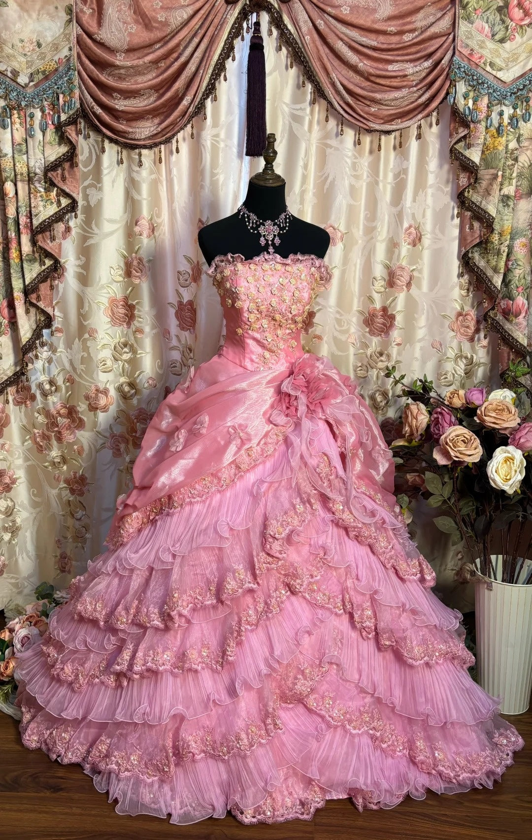 Pretty Strapless A-Line Evening Gowns Handmade Flowers Sequins Beading Appliques Prom Dress AP2700