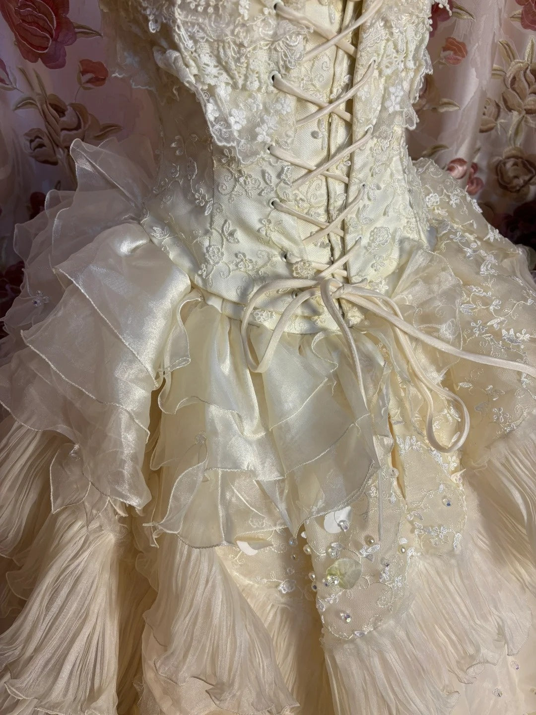 Princess A-Line Strapless Bridal Gowns Beading Appliques Sequins Wedding Dress AP2706