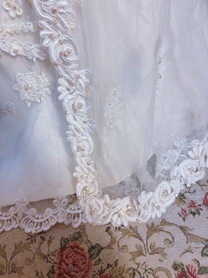 Romantic A-Line Strapless Bridal Gowns Appliques Pearls Beading Sequins Wedding Dress AP2708