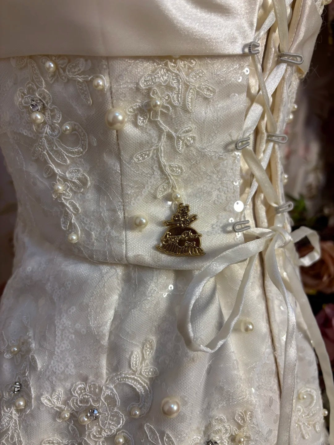 Ornate Mermaid Bridal Gowns Strapless Pearls Beading Sequins Bows Appliques Wedding Dress AP2709