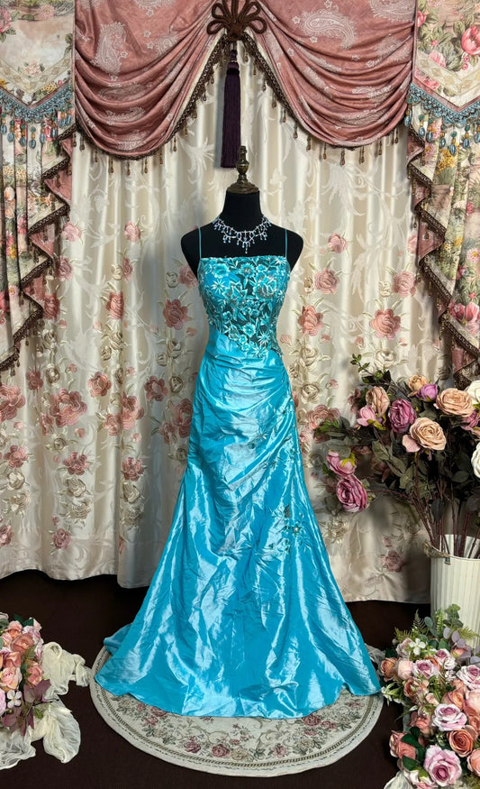 Alluring Spaghetti Strap Mermaid Prom Dress Embroidery Sequins Formal Dresses AP2727