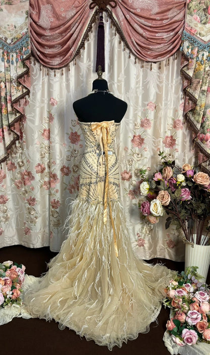 Stunning Mermaid Strapless Bridal Gowns Sequins Rhinestones Beading Feather Wedding Dress AP2732