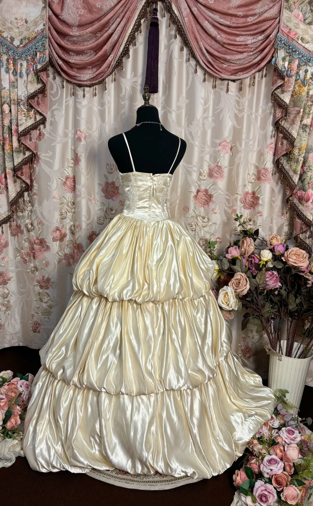 Unique A-Line Spaghetti Strap Prom Dress Appliques Sequins Formal Dresses AP2734