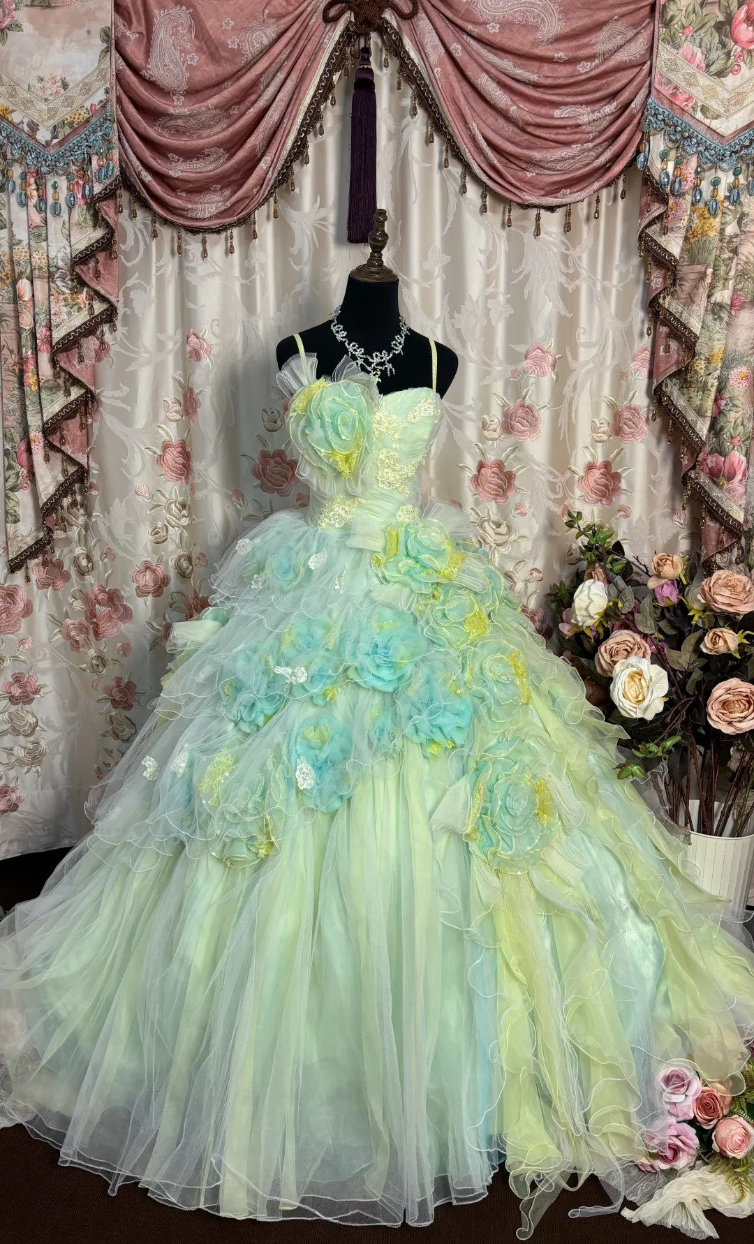 Dopamine Style A-Line Spaghetti Strap Prom Dress Beading Handmade Flowers Sequins Tulle Formal Dresses AP2741