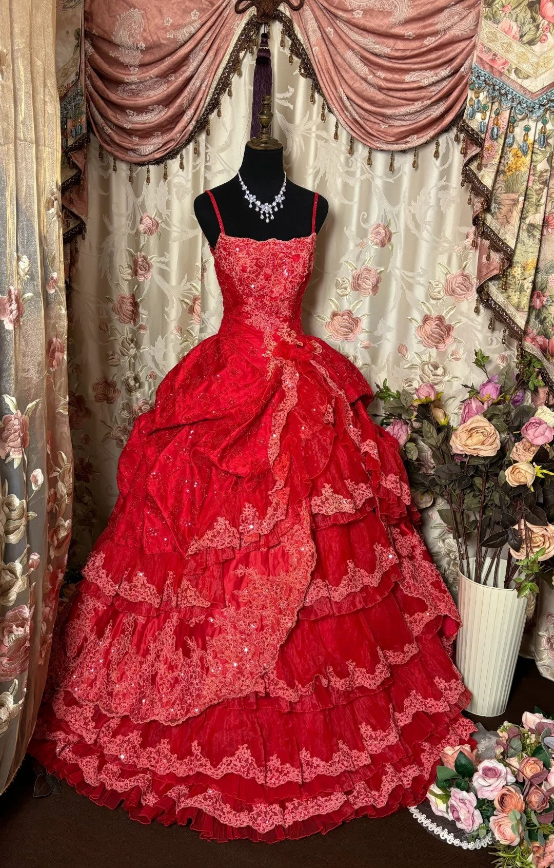 Red Spaghetti Strap A-Line Prom Dress 3D Floral Sequins Appliques Evening Gowns AP2745