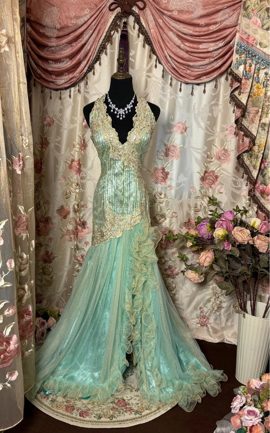 Modern Ruffled Mermaid Halter Neck Formal Dresses Appliques Beading Sequins Slit Prom Dress AP2757