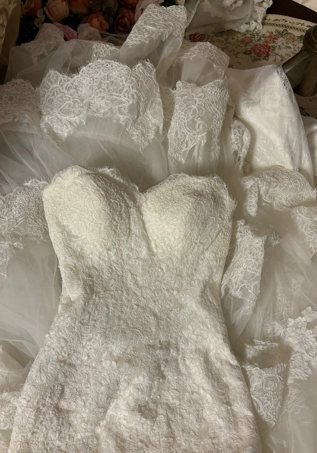 Fancy Strapless Mermaid Bridal Gowns Lace Tulle Wedding Dress AP2760