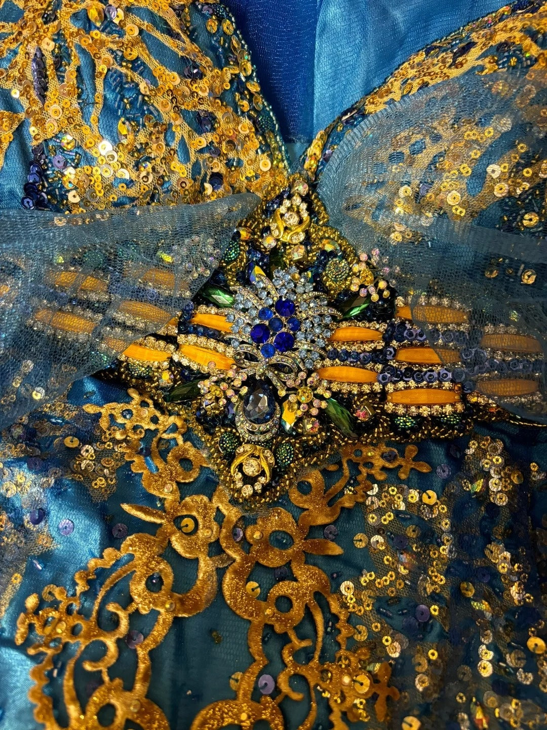 Luxury Mermaid Spaghetti Strap Prom Dress Tulle Crystals Sequins Beaded Evening Gowns AP2768