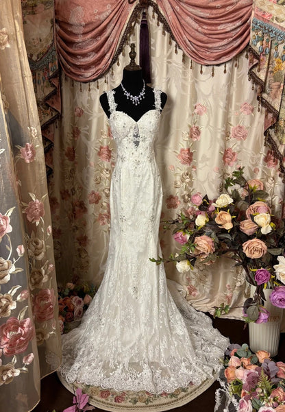Graceful Mermaid Spaghetti Strap Bridal Gowns Crystals Lace Tulle Beaded Wedding Dress AP2769