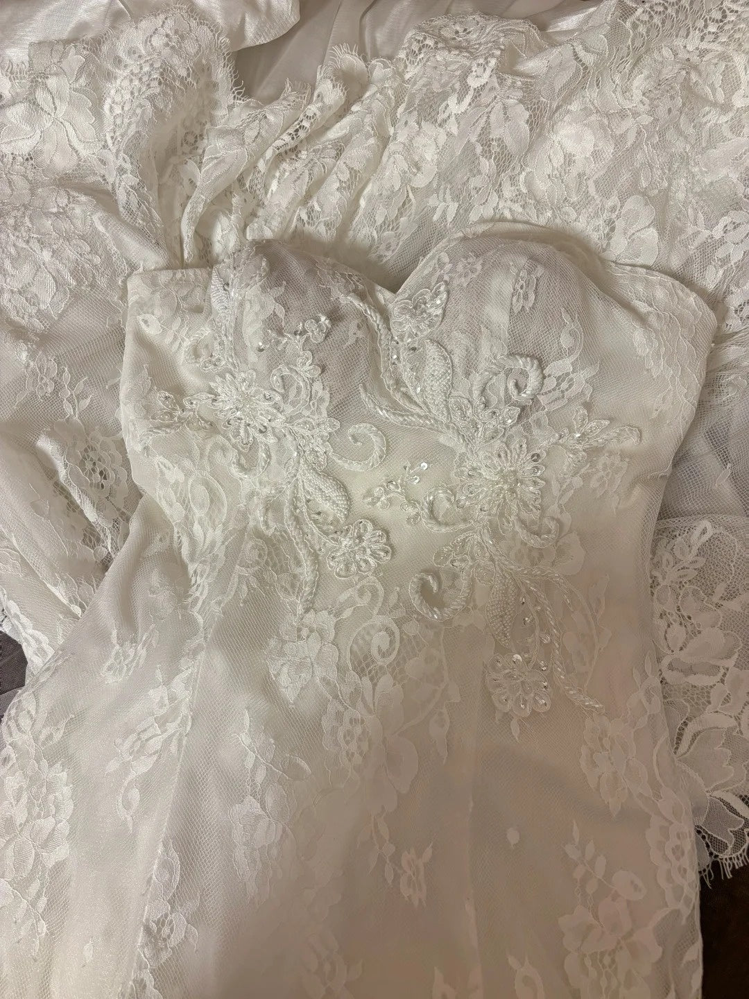 Vintage Strapless Mermaid Bridal Gowns Lace Appliques Tulle Sequins Wedding Dress AP2776