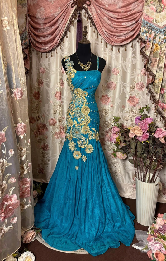 Dreamy Mermaid Spaghetti Strap Prom Dress Crystals Appliques Sequins Beaded Formal Dresses AP2778