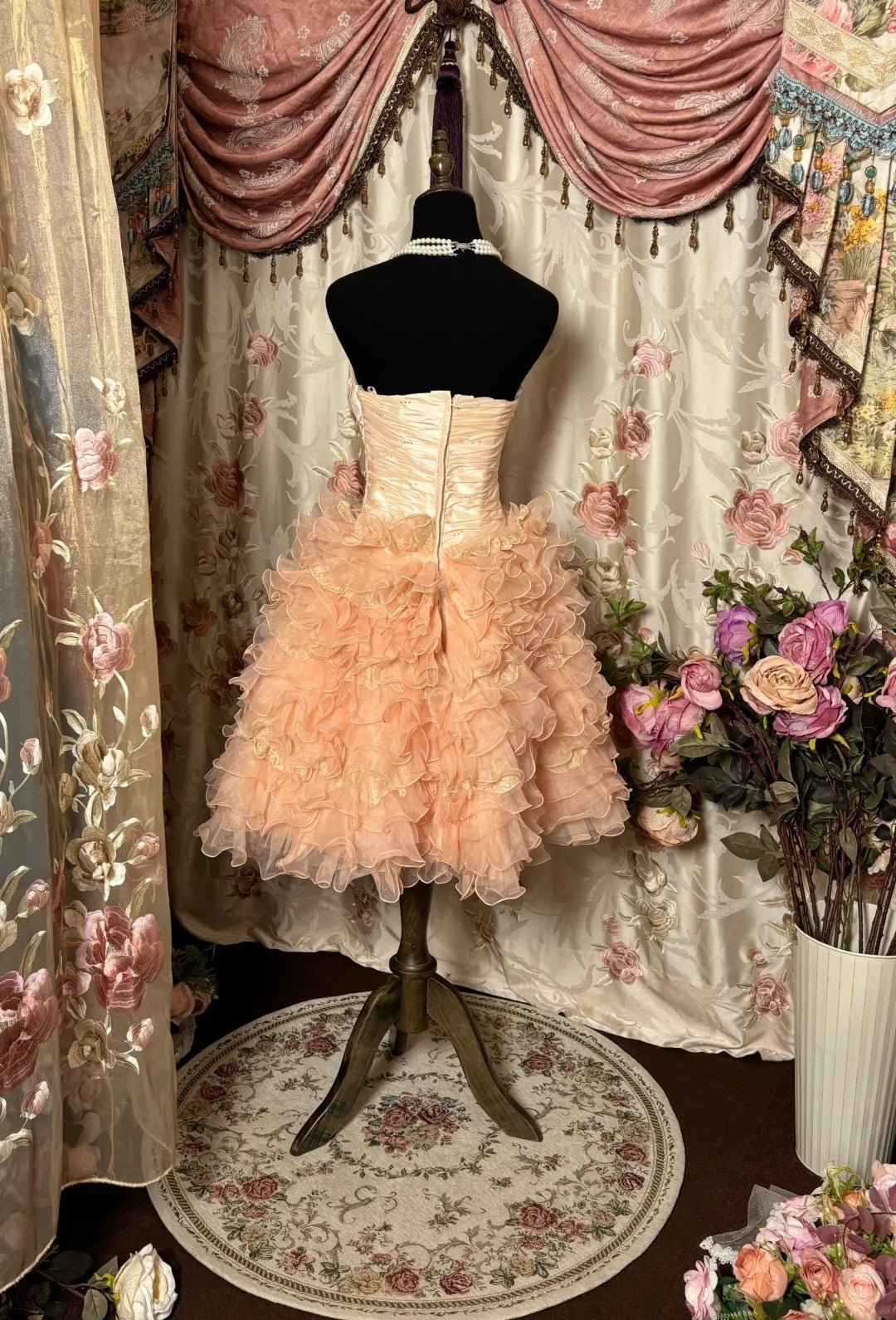 Simple Strapless A-Line Birthday Outfits Ruffles Tulle Homecoming Dress AP2779