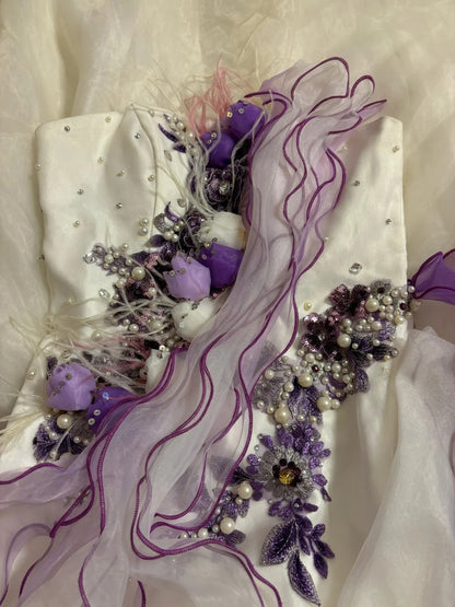 Ethereal Strapless Mermaid Evening Gowns Appliques Feather Beaded Sequins Prom Dress AP2780