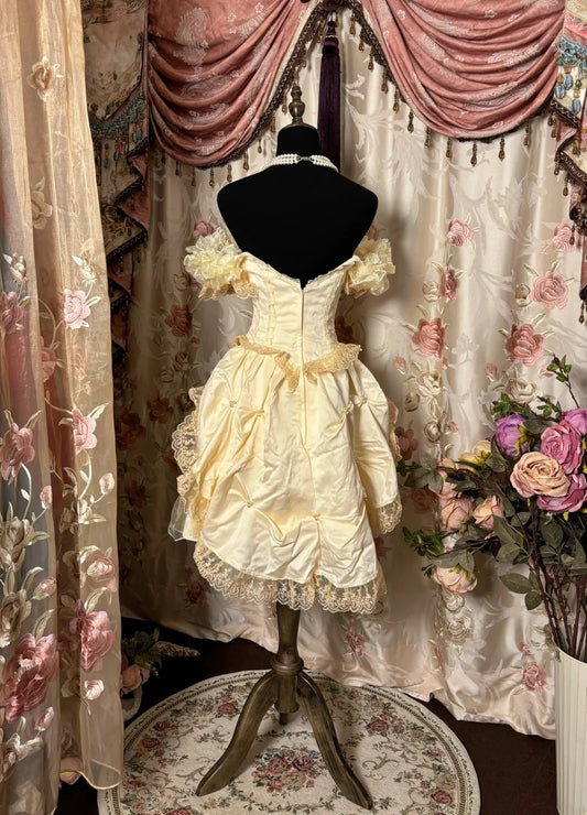 Charming Off-Shoulder A-Line Birthday Dresses Lace Ruffled Homecoming Dress AP2793