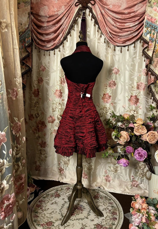 Fabulous A-Line Halter Neck Birthday Dresses Crystals Pleated Homecoming Dress AP2820