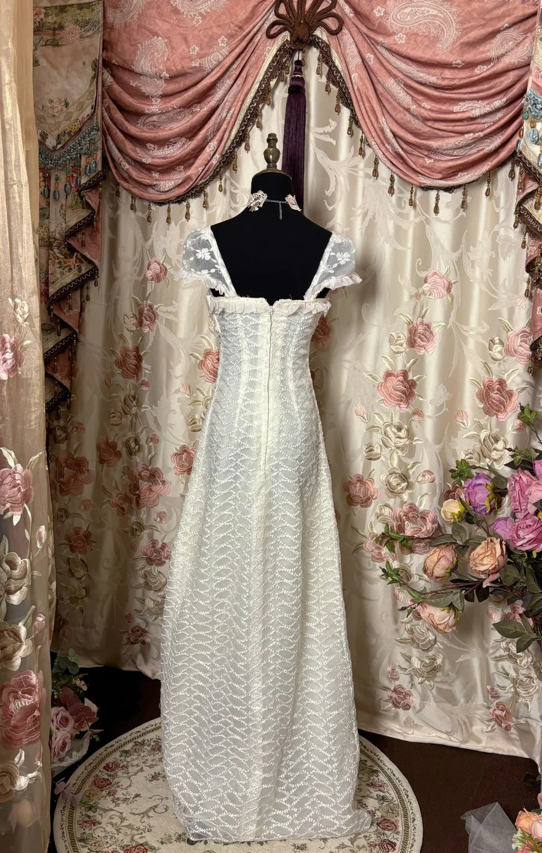 Chic Spaghetti Strap Sheath Prom Dress Lace Appliques Formal Dresses AP2821