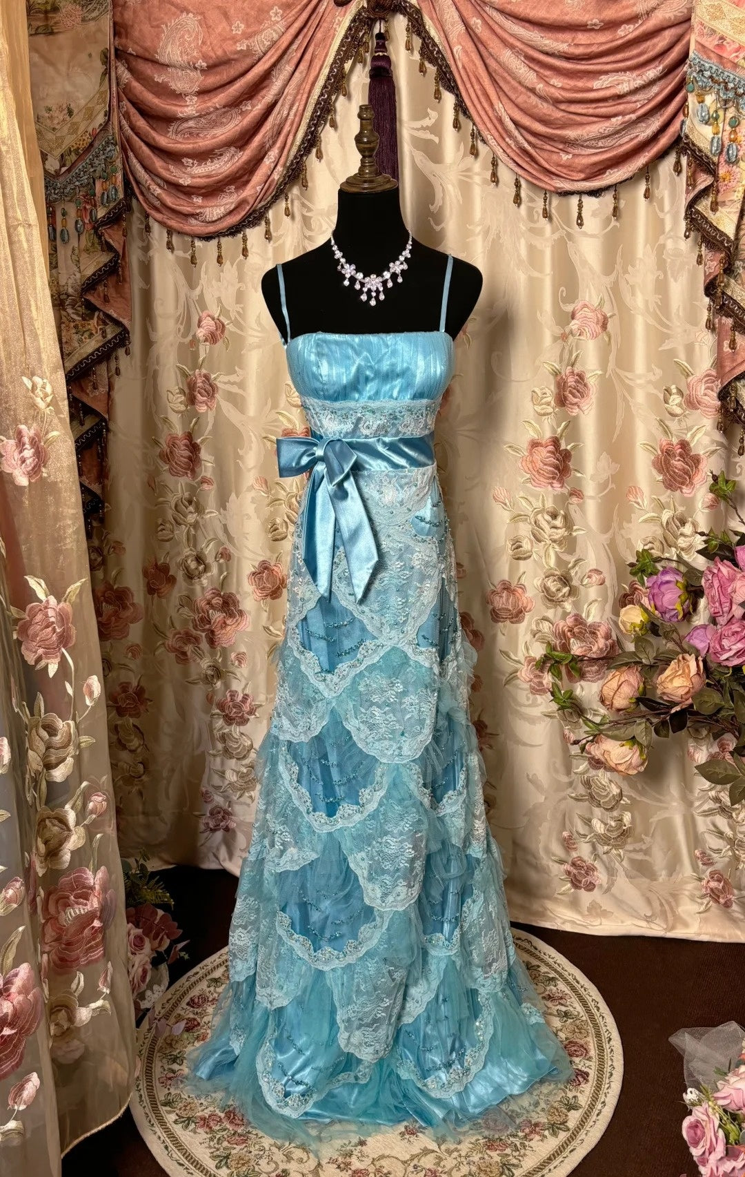 Luxury Spaghetti Strap Sheath Prom Dress Sequins Beads Bow Lace Formal Dresses AP2823