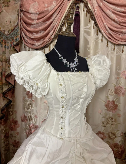 Classical A-Line Square Neck Bridal Gowns Short Puffy Sleeve Lace Beading Crystals Wedding Dress AP2826