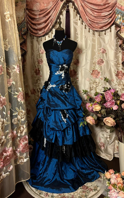 Pleated A-Line Strapless Sweet 16th Dress Appliques Blue Prom Dress AP2842
