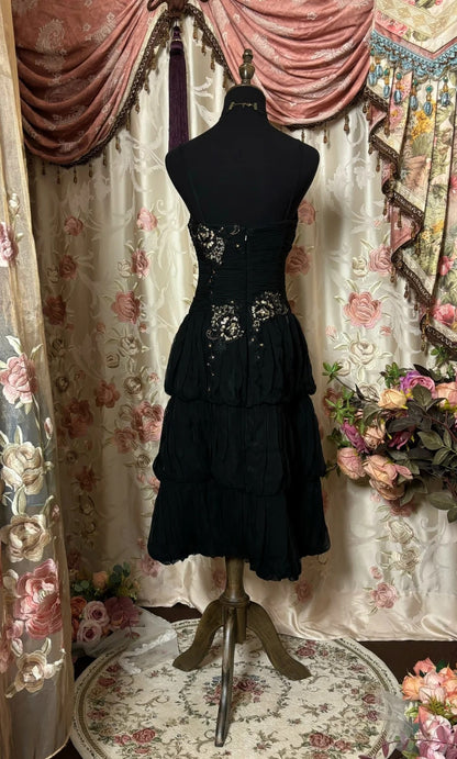 Charming Spaghetti Straps A-Line Birthday Dresses Sequins Appliques Beads Black Homecoming Dress AP2849