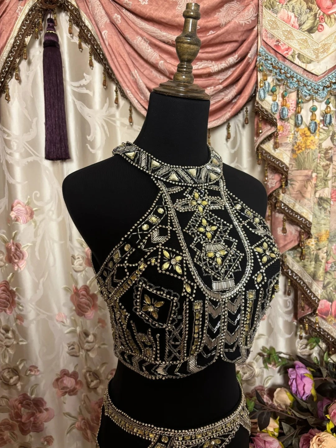 Exquisite Sheath Halter Neck Formal Dresses 2-Piece Set  Rhinestones Beading Prom Dress AP2850