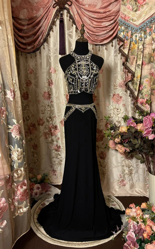 Exquisite Sheath Halter Neck Formal Dresses 2-Piece Set  Rhinestones Beading Prom Dress AP2850
