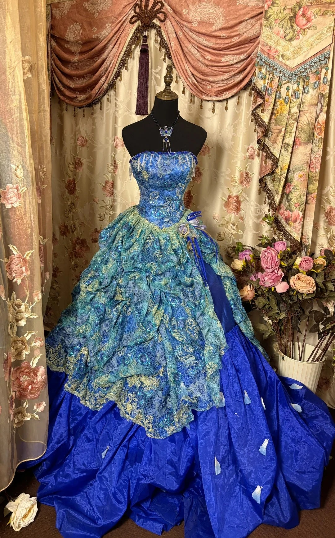 Chic A-Line Strapless Sweet 16th Dress Beading Petals Lace Sequins Prom Dress AP2875