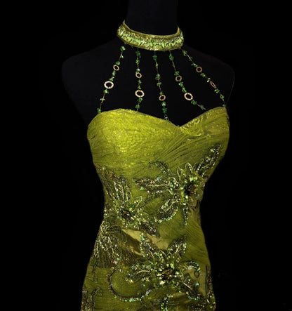 Graceful Sheath Halter Neck Formal Dresses Rhinestones Sequins Appliques Prom Dress AP2878