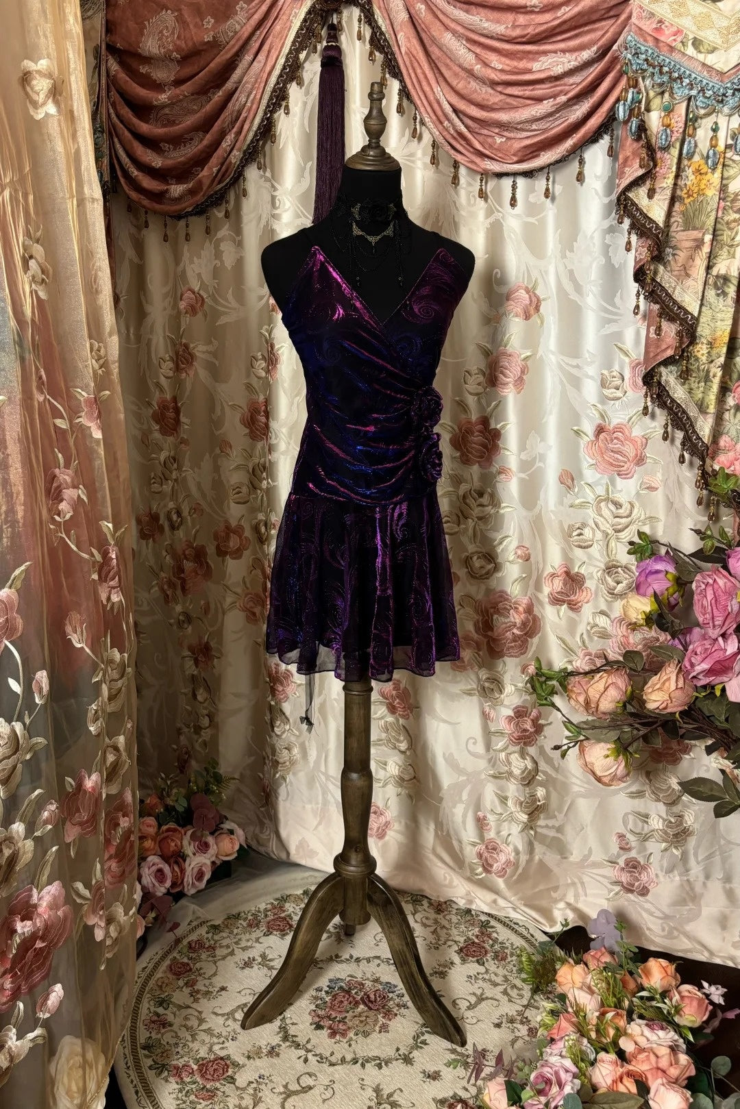 Classical V Neck A-Line Birthday Dresses Handmade Flowers Homecoming Dress AP2880