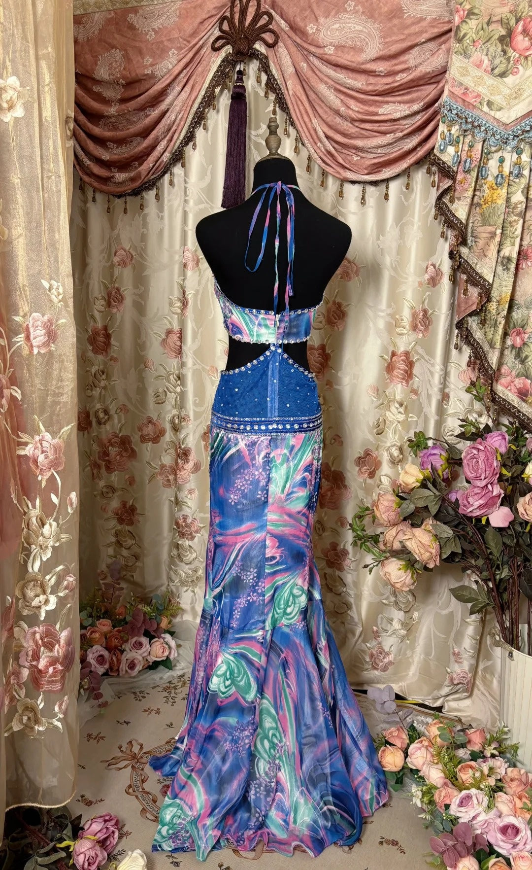 Vintage Mermaid Halter Neck Formal Dresses Beads Sequins Cutout Prom Dress AP2885