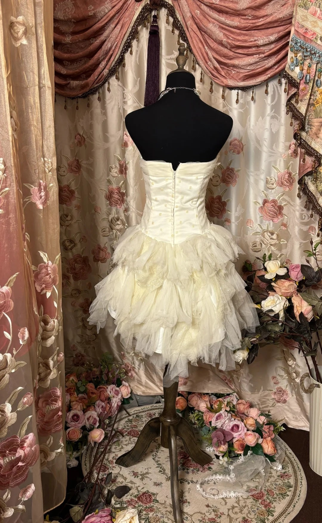 Dramatic Strapless A-Line Birthday Outfits Appliques Sequins Tulle Homecoming Dress AP2895