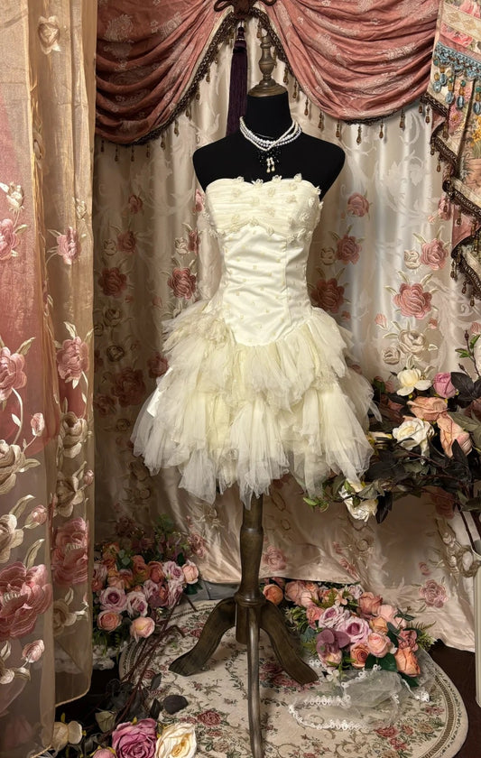 Dramatic Strapless A-Line Birthday Outfits Appliques Sequins Tulle Homecoming Dress AP2895