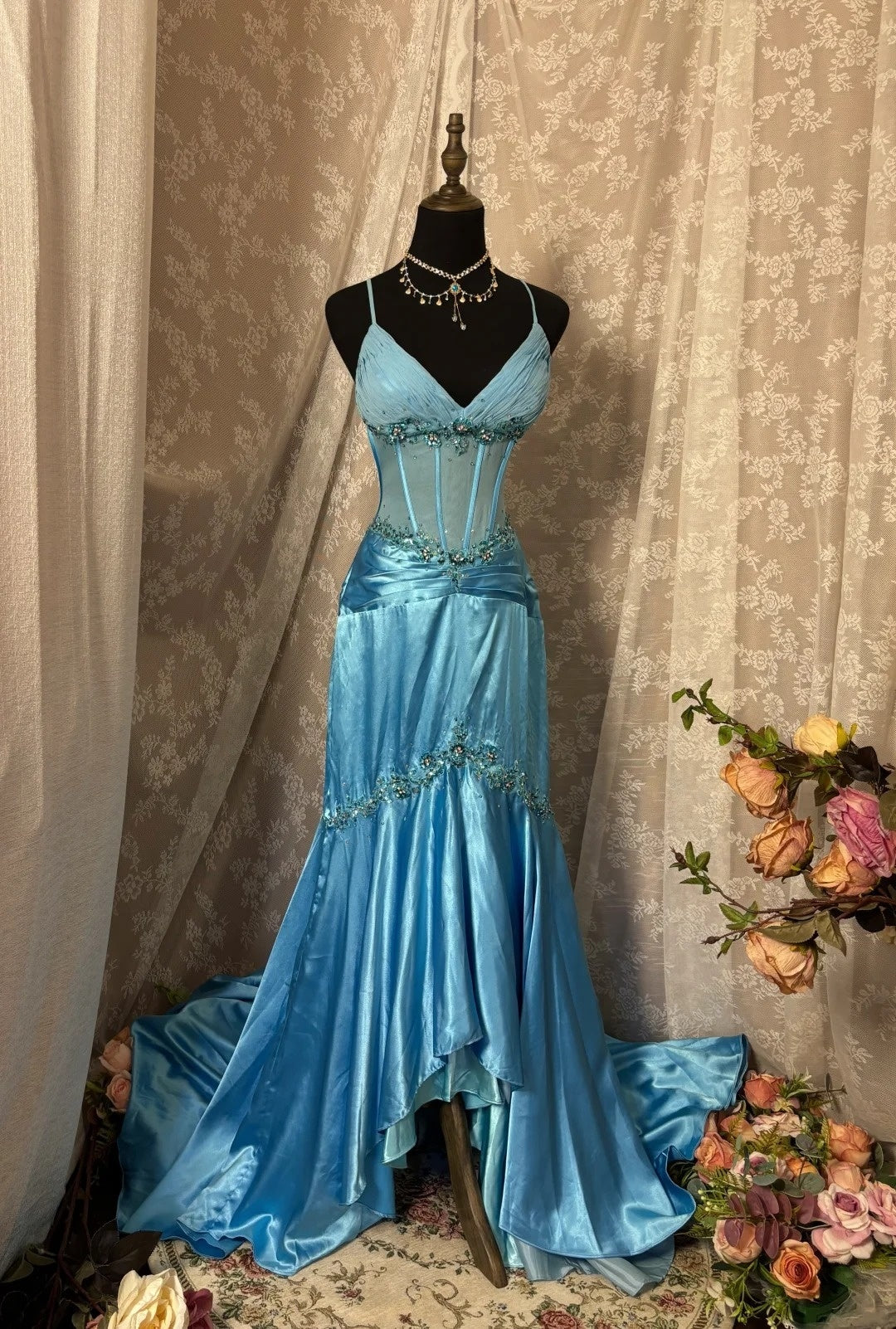 Fitted V-Neck Sheath Prom Dress Beads Sequins Crystals Formal Dresses AP2913