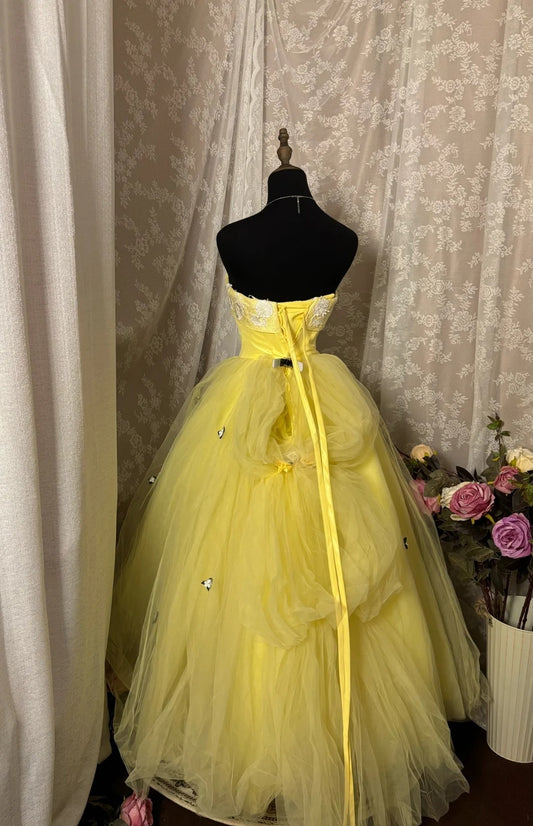 Attractive A-Line Strapless Sweet 16th Gowns Sequins Appliques Tulle Yellow Prom Dress AP2917