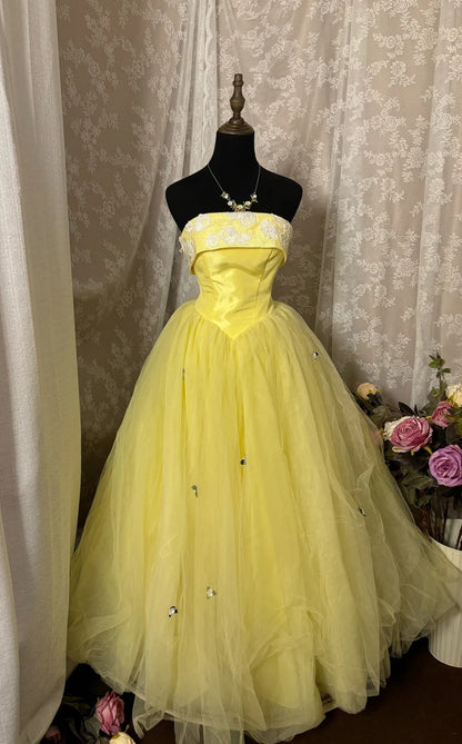 Attractive A-Line Strapless Sweet 16th Gowns Sequins Appliques Tulle Yellow Prom Dress AP2917