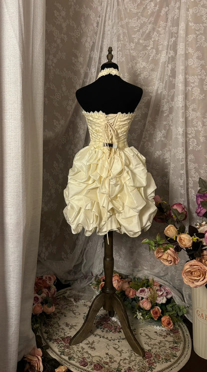 Elegant A-Line Halter Neck Birthday Gowns Appliques Beads Homecoming Dress AP2934