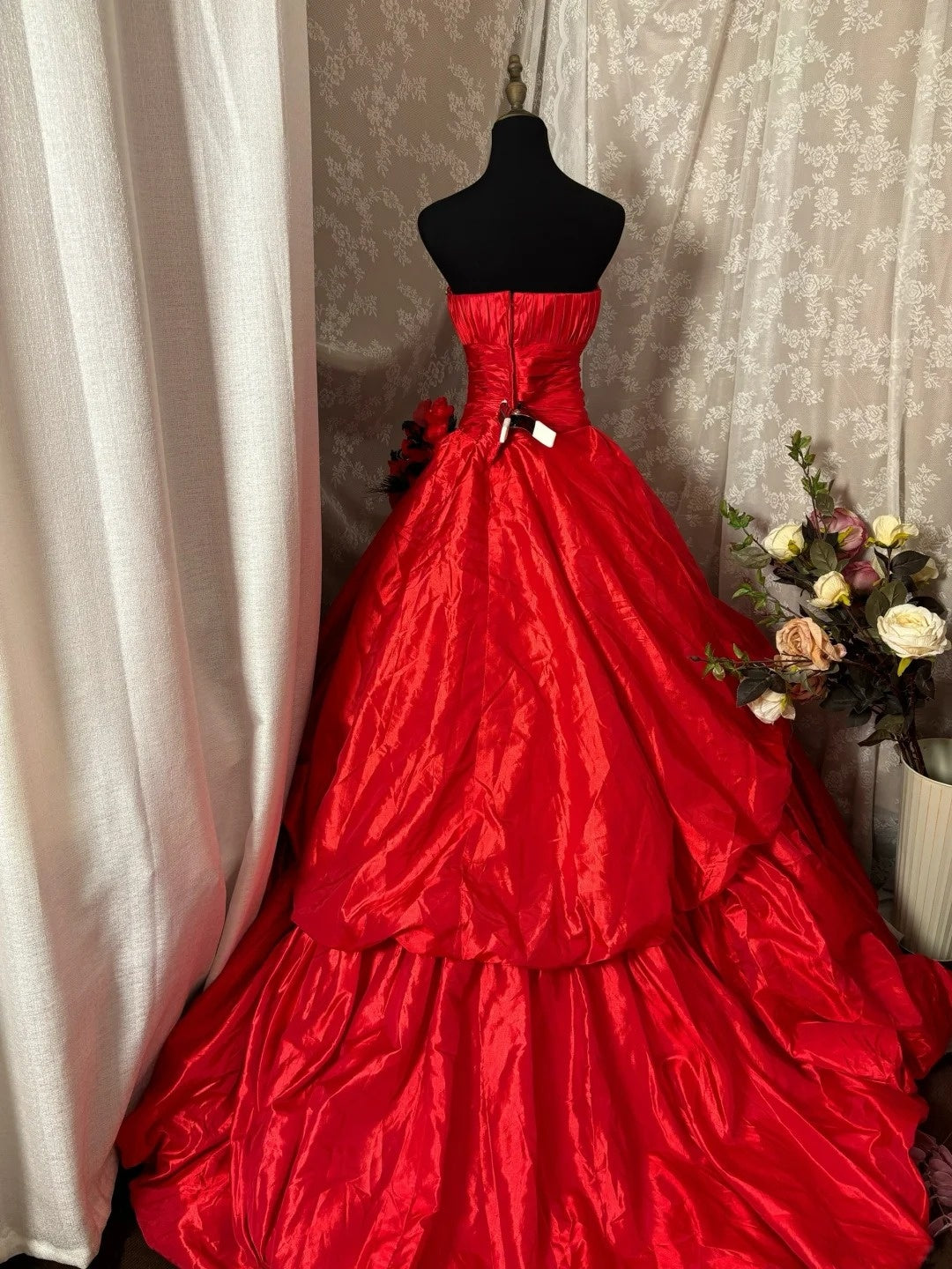 Dreamy A-Line Strapless Ball Gowns Handmade Flowers Sequins Crystals Red Prom Dress AP2941