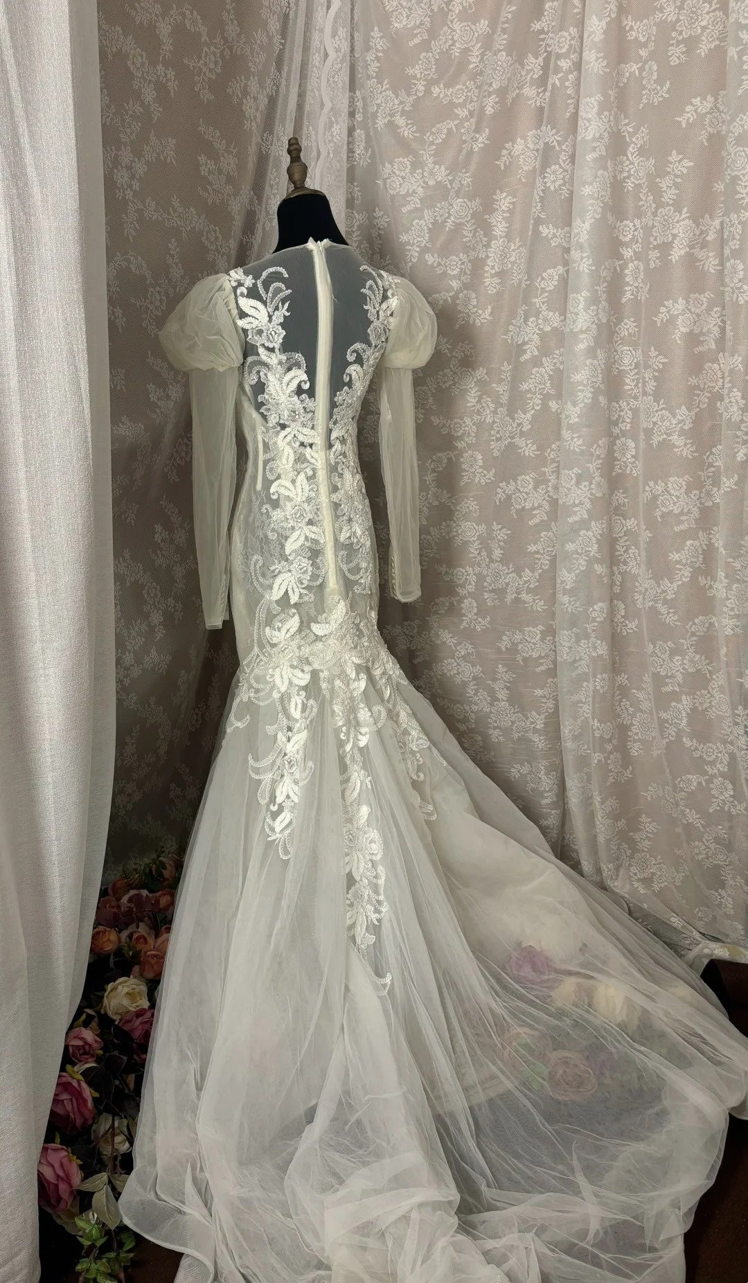 Glamorous Jewel Neck Mermaid Bridal Gowns Appliques Tulle Long Sleeve Wedding Dress AP2946