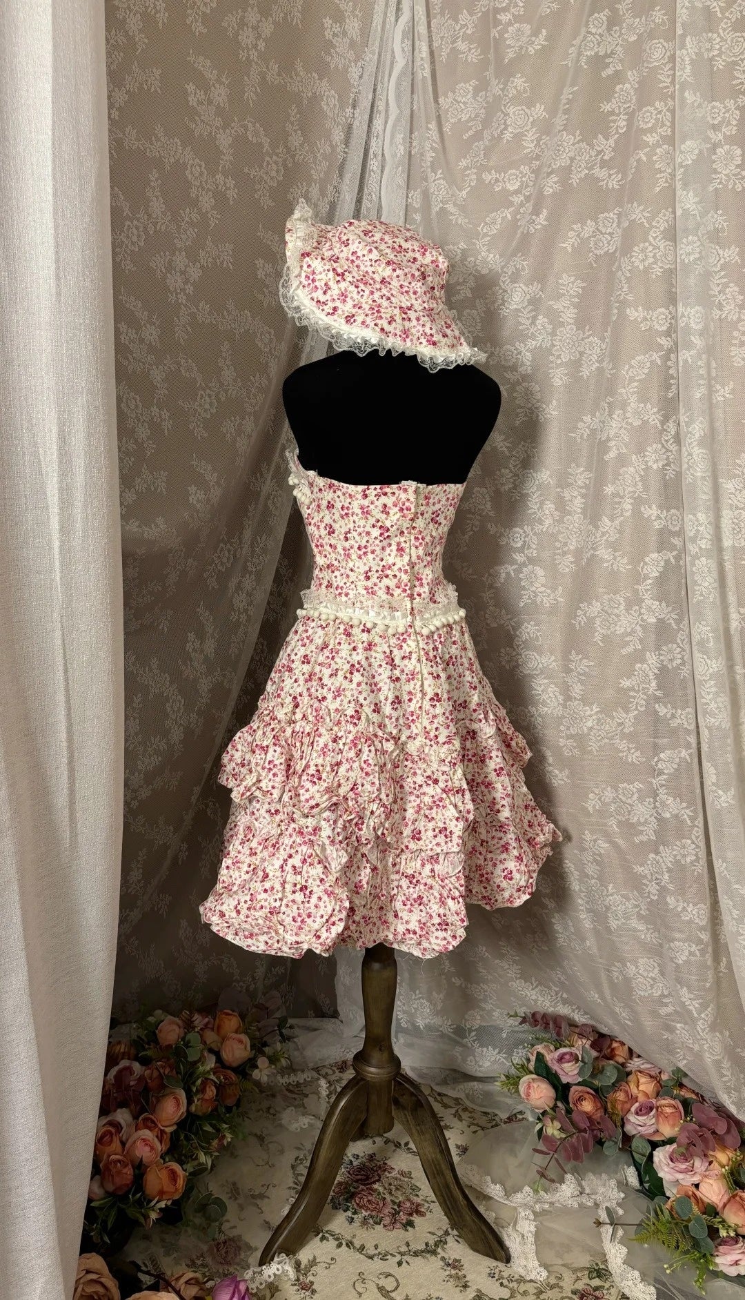 Fashionable Strapless A-Line Birthday Gowns Lace Floral Homecoming Dress AP2951