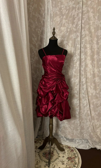 Flattering Spaghetti Straps A-Line Birthday Gowns Ruffled Red Homecoming Dress AP2966