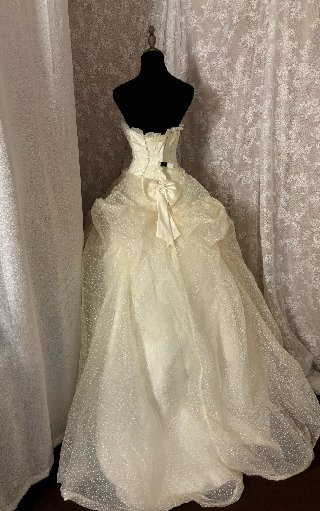 Princess A-Line Strapless Ball Gowns Lace Bows Beading Tiered Prom Dress AP2971